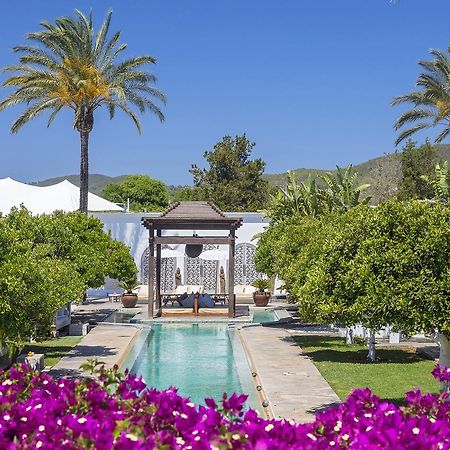 Agroturismo Atzaro Санта-Эулалия-дель-Рио Экстерьер фото