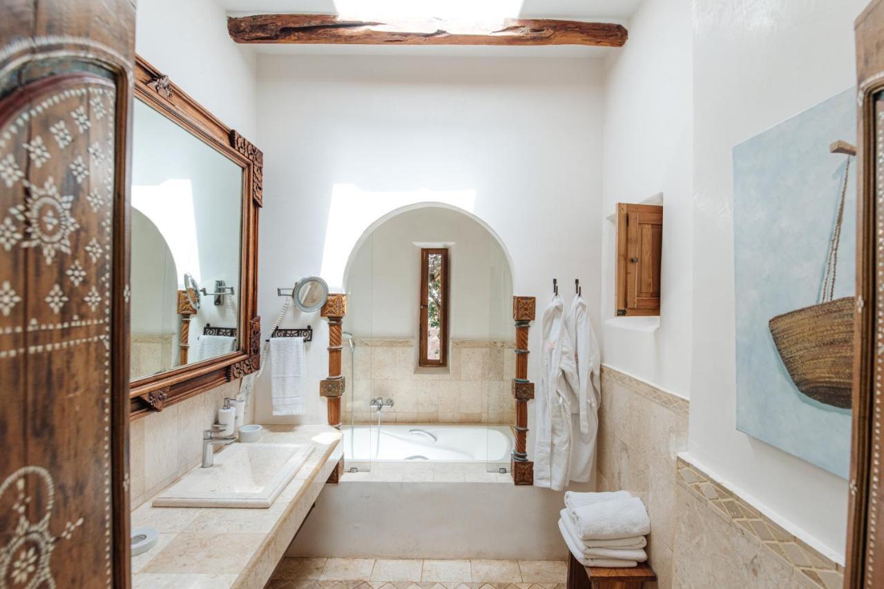 Agroturismo Atzaro Санта-Эулалия-дель-Рио Экстерьер фото